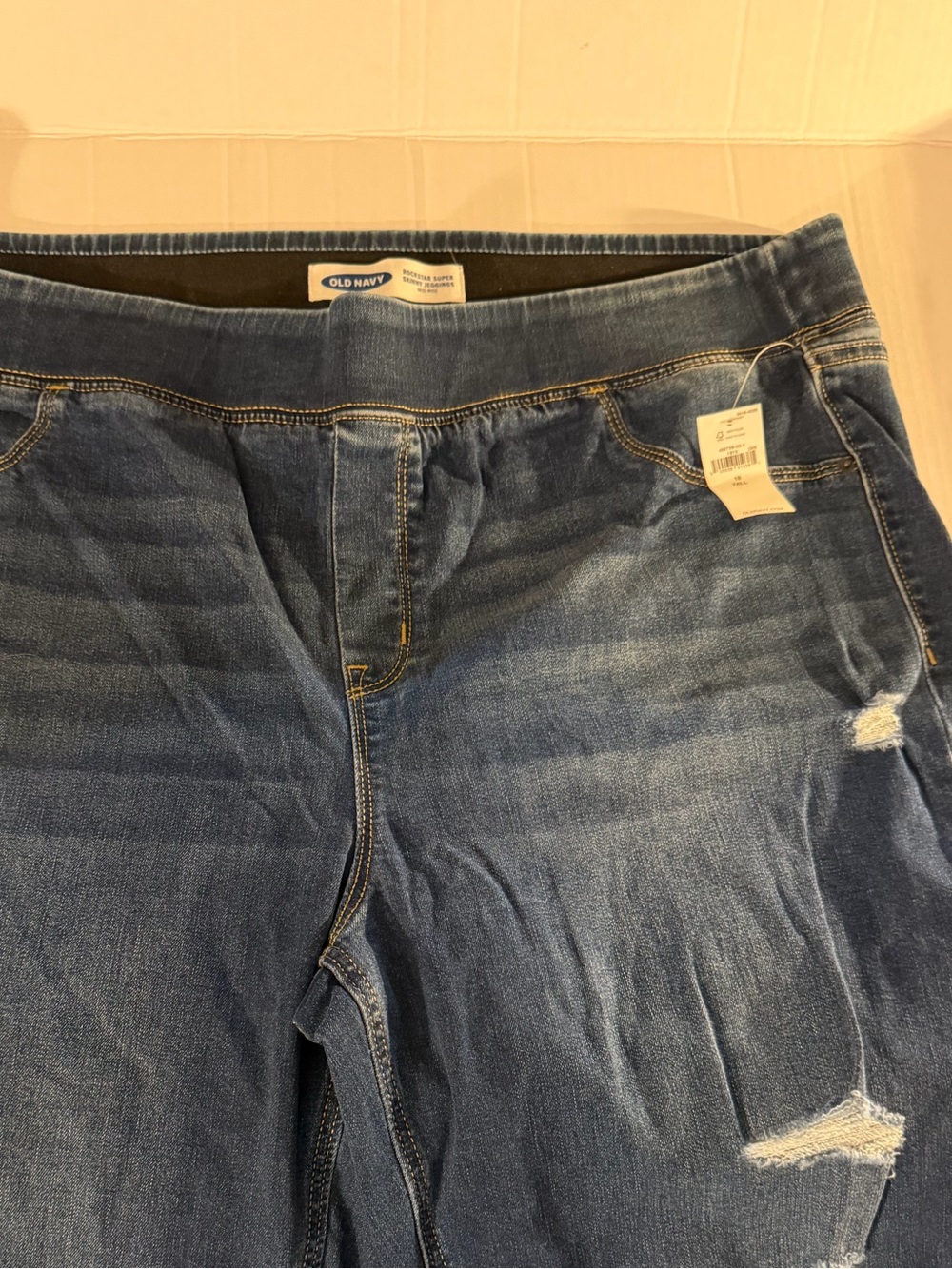 #229 Old Navy Women’s Distressed Blue Jeans
